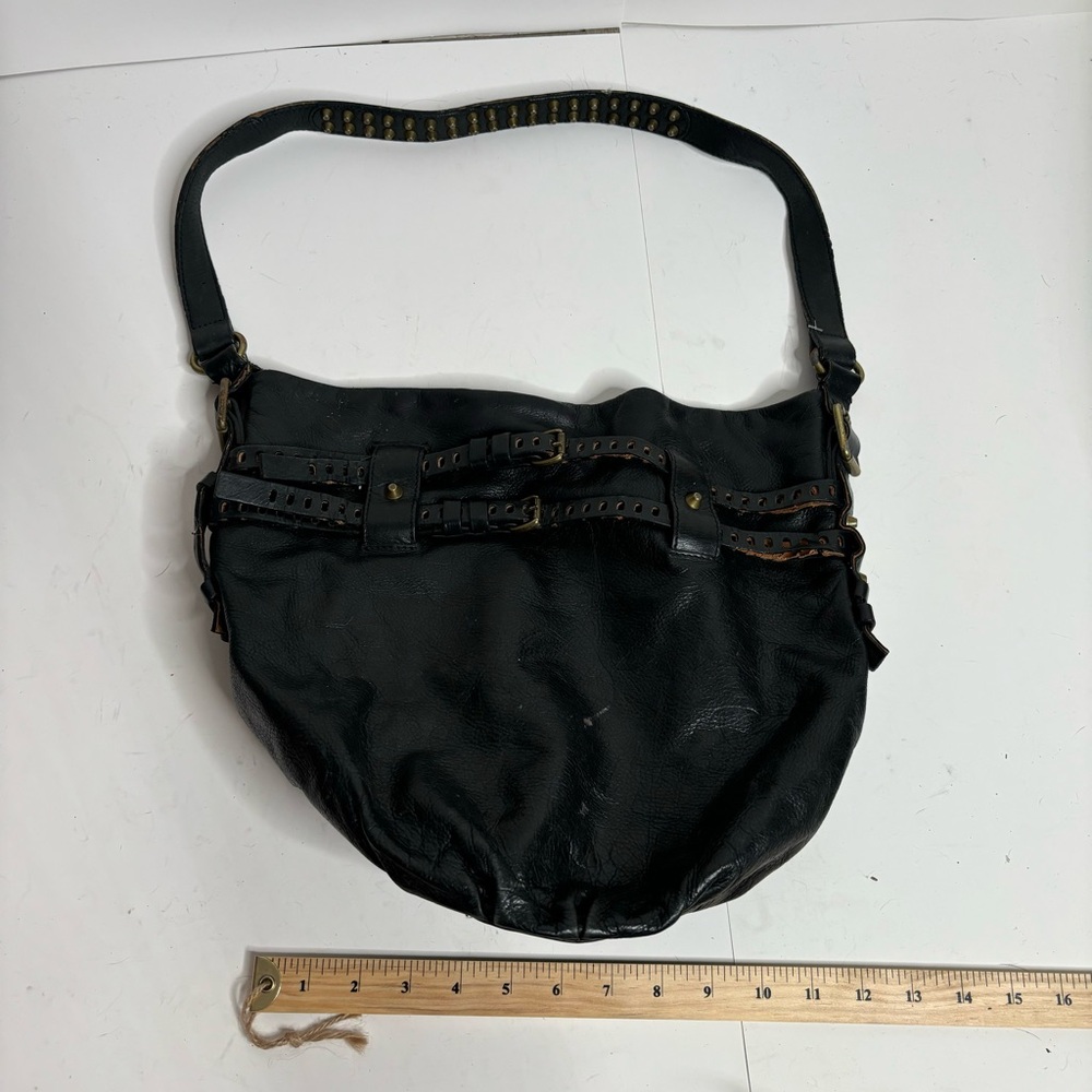 Joelle Hawkens leather purse